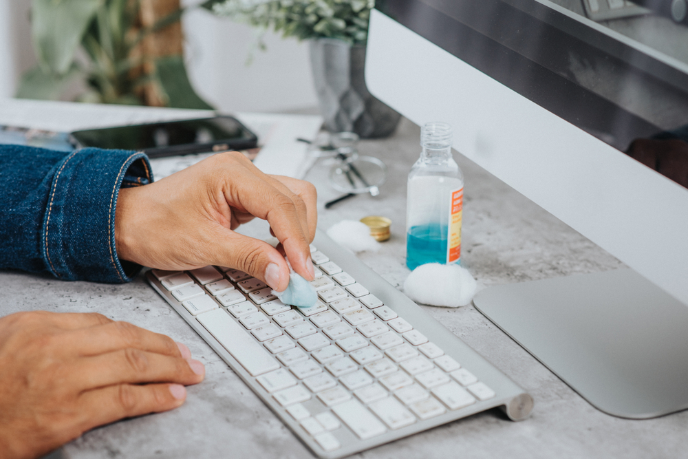 Desktop Computers cleaning